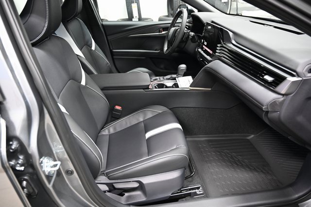 New 2026 Toyota Camry SE image 11