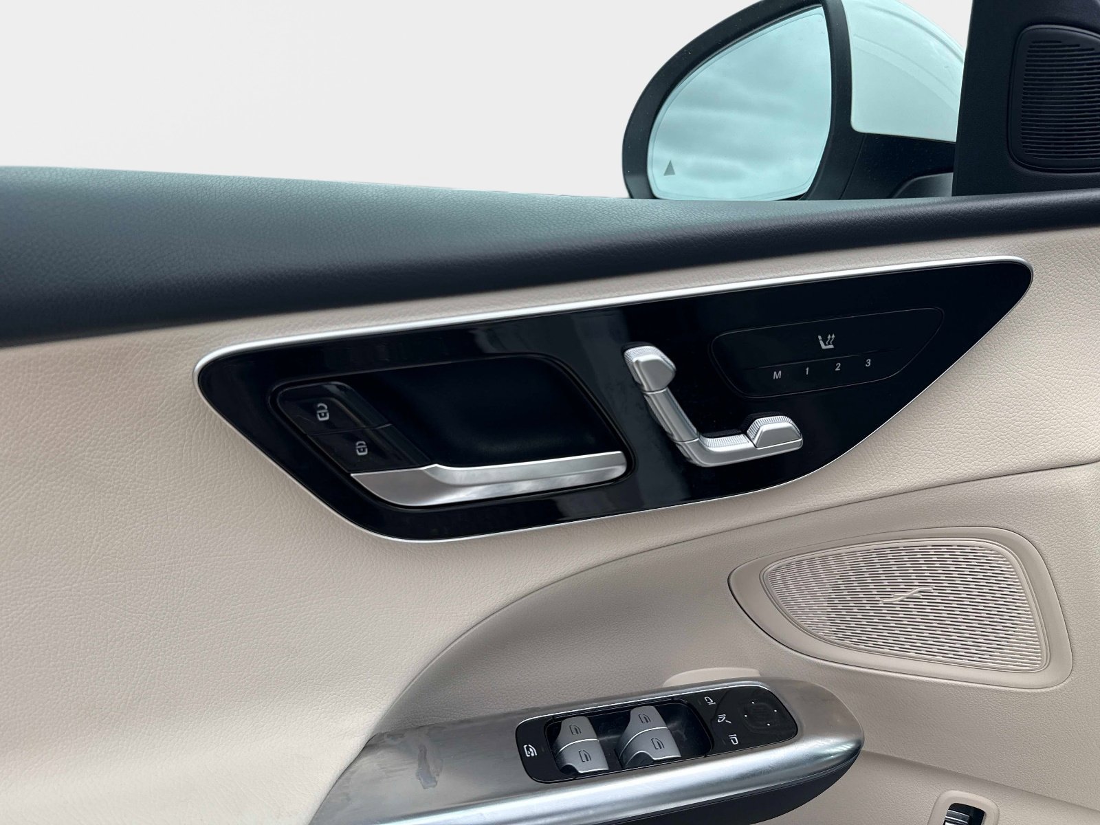 Certified 2023 Mercedes-Benz C 300 Sedan w/ Exclusive Trim Package image 17