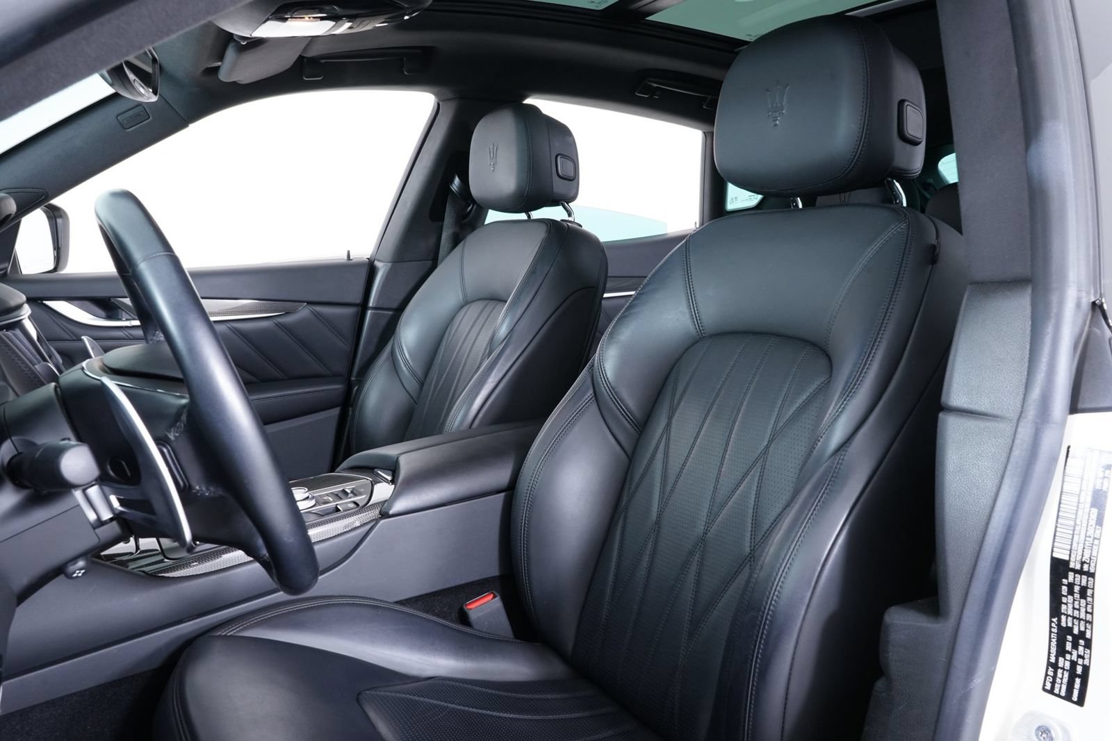 Used 2021 Maserati Levante S GranLusso AWD/4WD image 24