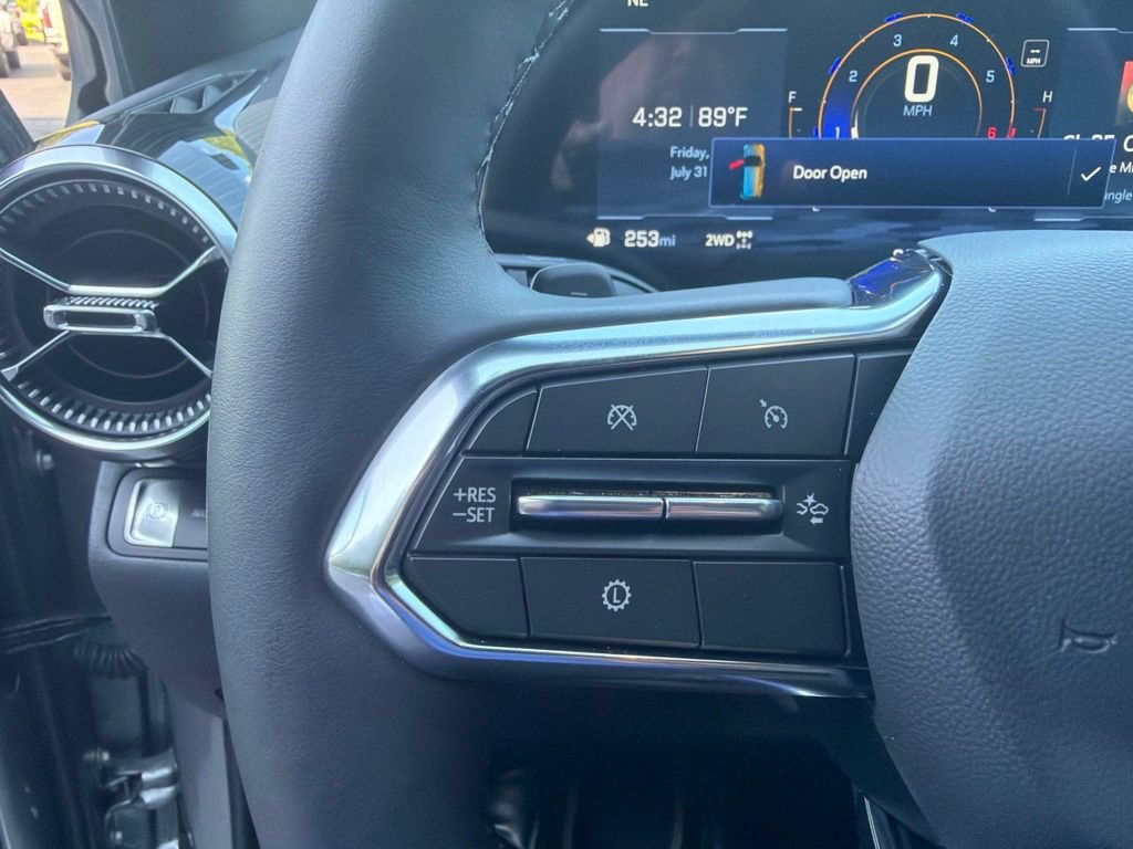 New 2026 Chevrolet Equinox LT w/ Convenience Package II AWD/4WD image 23