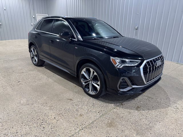 Used 2021 Audi Q3 2.0T Premium Plus w/ Premium Plus Package image 7
