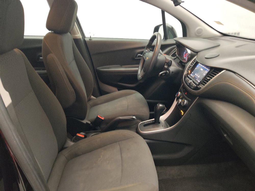 Used 2020 Chevrolet Trax LS image 21