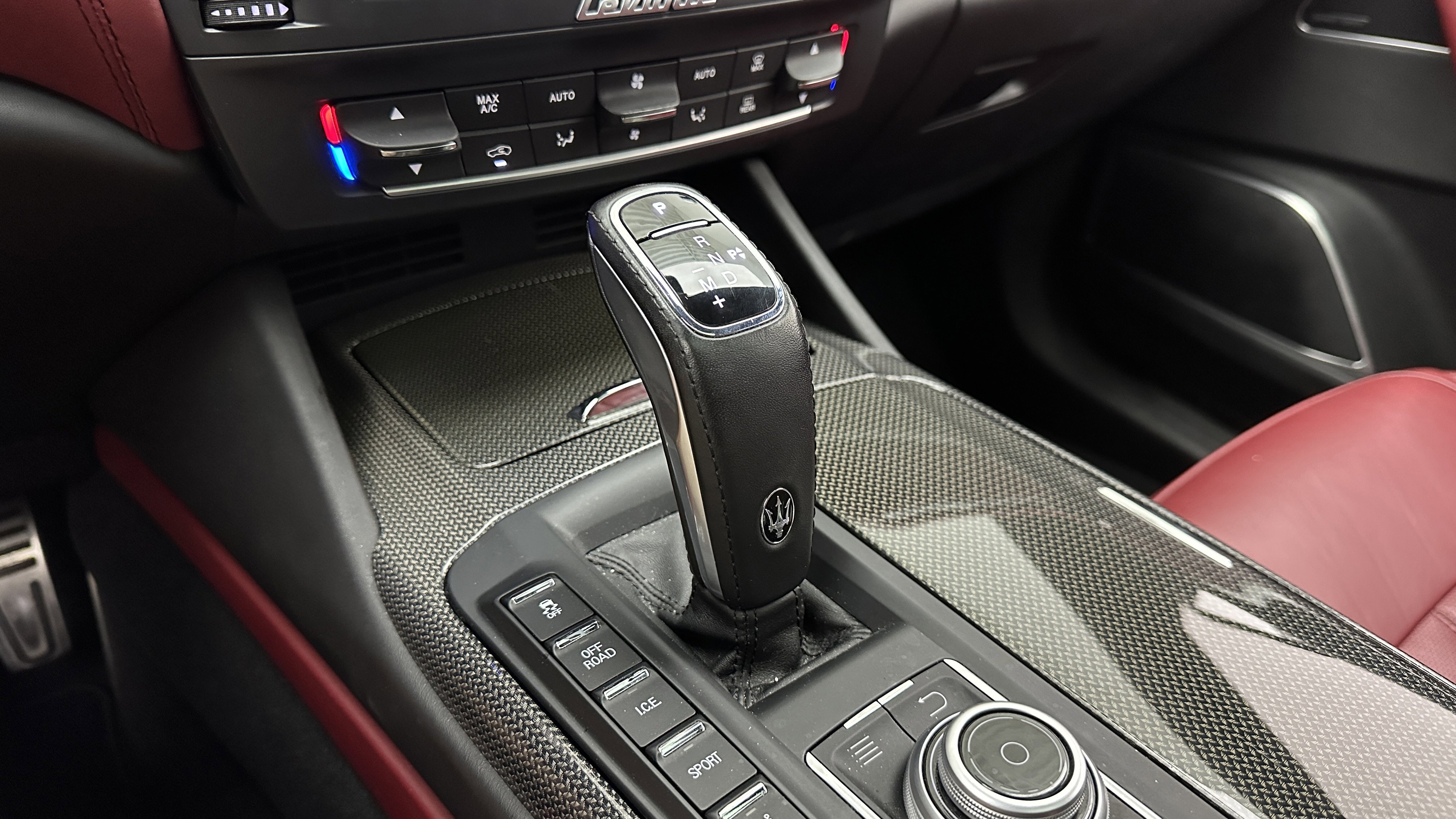 Used 2019 Maserati Levante GTS image 14