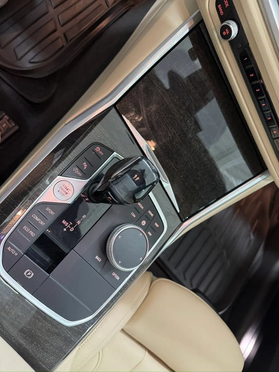 Used 2020 BMW 330i Sedan w/ Convenience Package RWD image 20