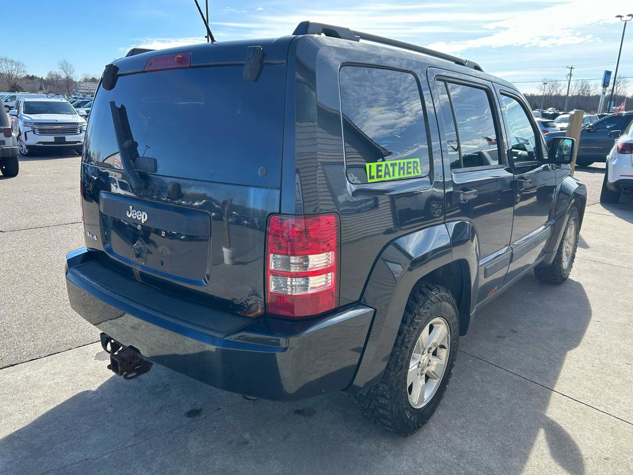 Used 2009 Jeep Liberty Sport w/ Popular Equipment Group AWD/4WD image 5