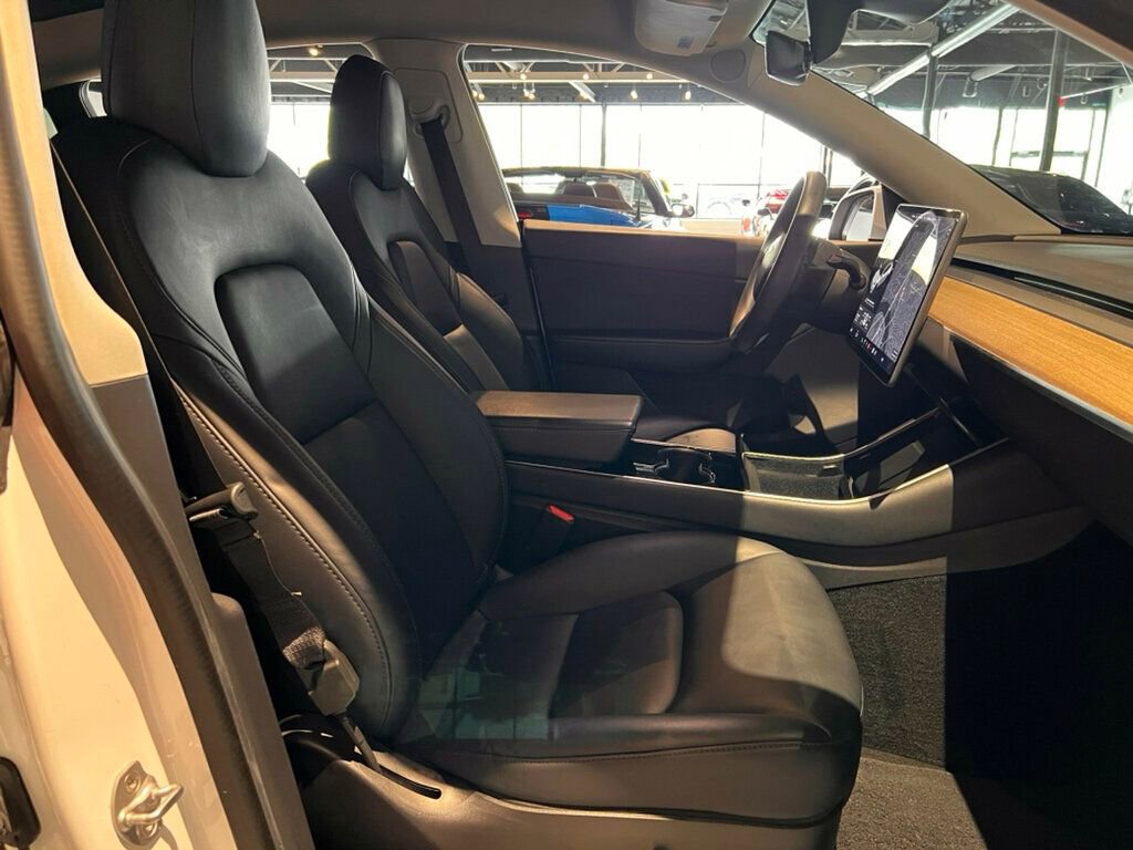 Used 2020 Tesla Model Y Performance image 24