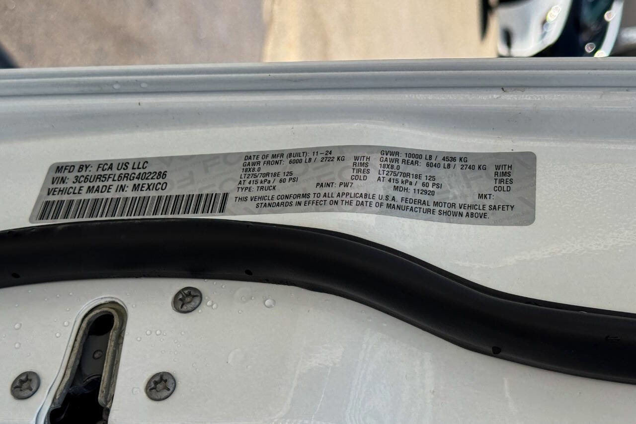 Used 2024 RAM 2500 Laramie w/ Safety Group AWD/4WD image 24