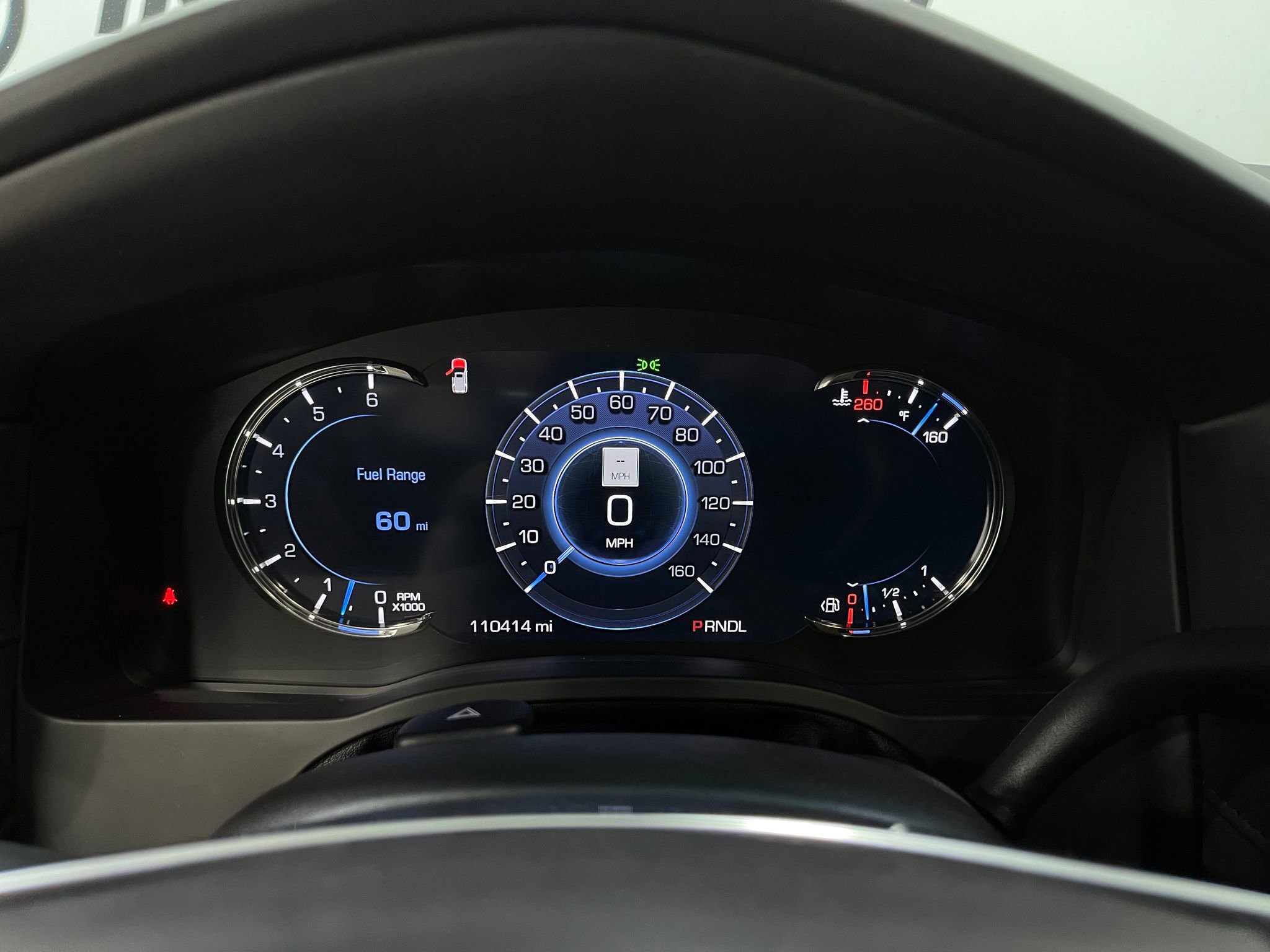 Used 2018 Cadillac Escalade Platinum AWD/4WD image 24
