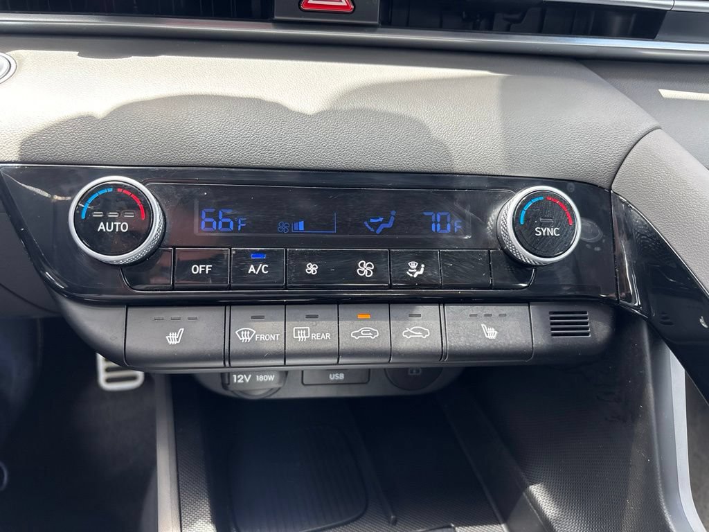 Certified 2026 Hyundai Elantra SEL Sport Premium FWD image 27