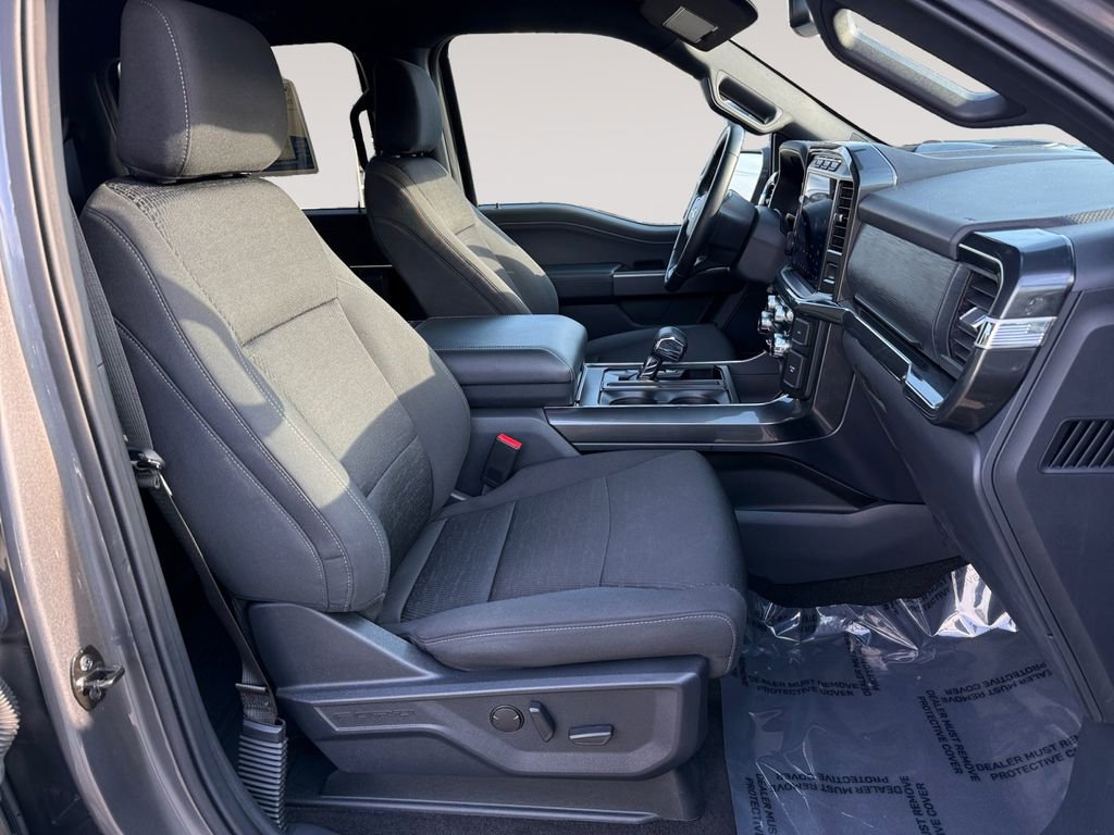 Used 2022 Ford F150 XLT w/ Equipment Group 302A High image 15