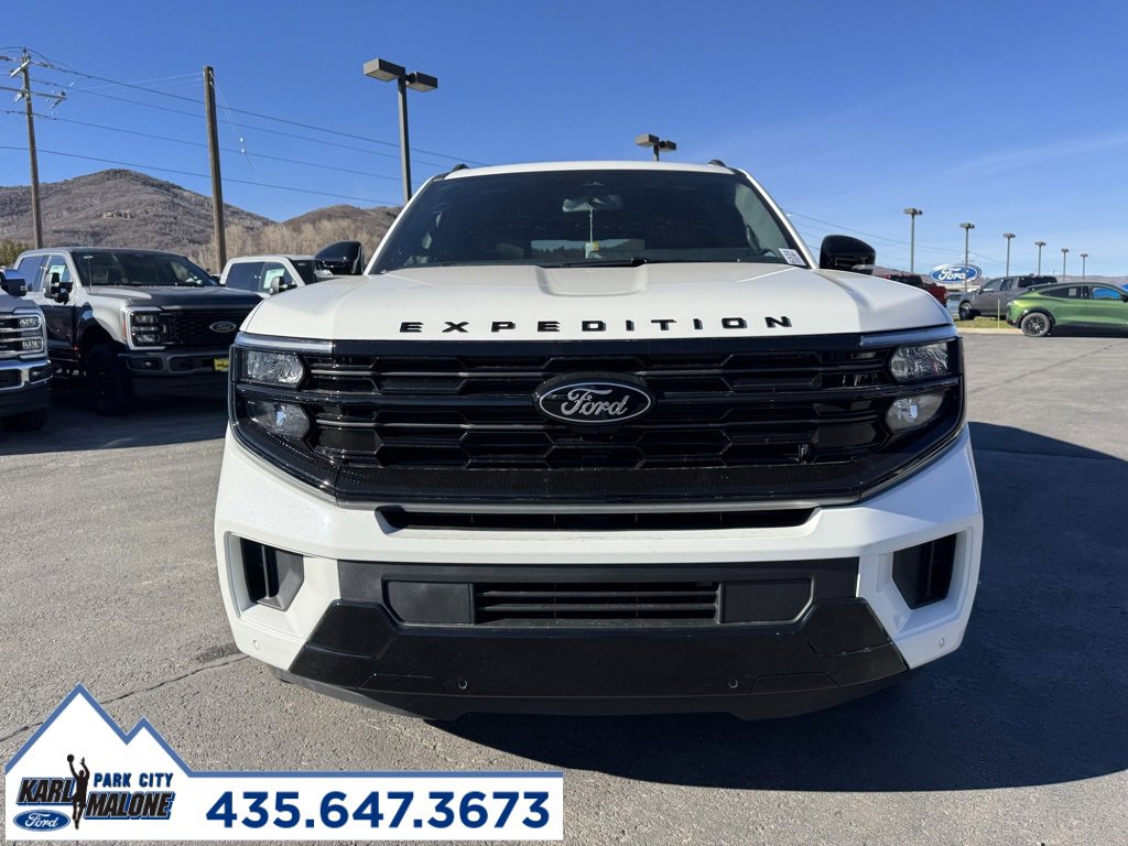 New 2025 Ford Expedition Max Platinum w/ Stealth Performance Package image 8