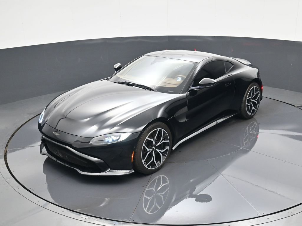 Used 2019 Aston Martin V8 Vantage Coupe image 28