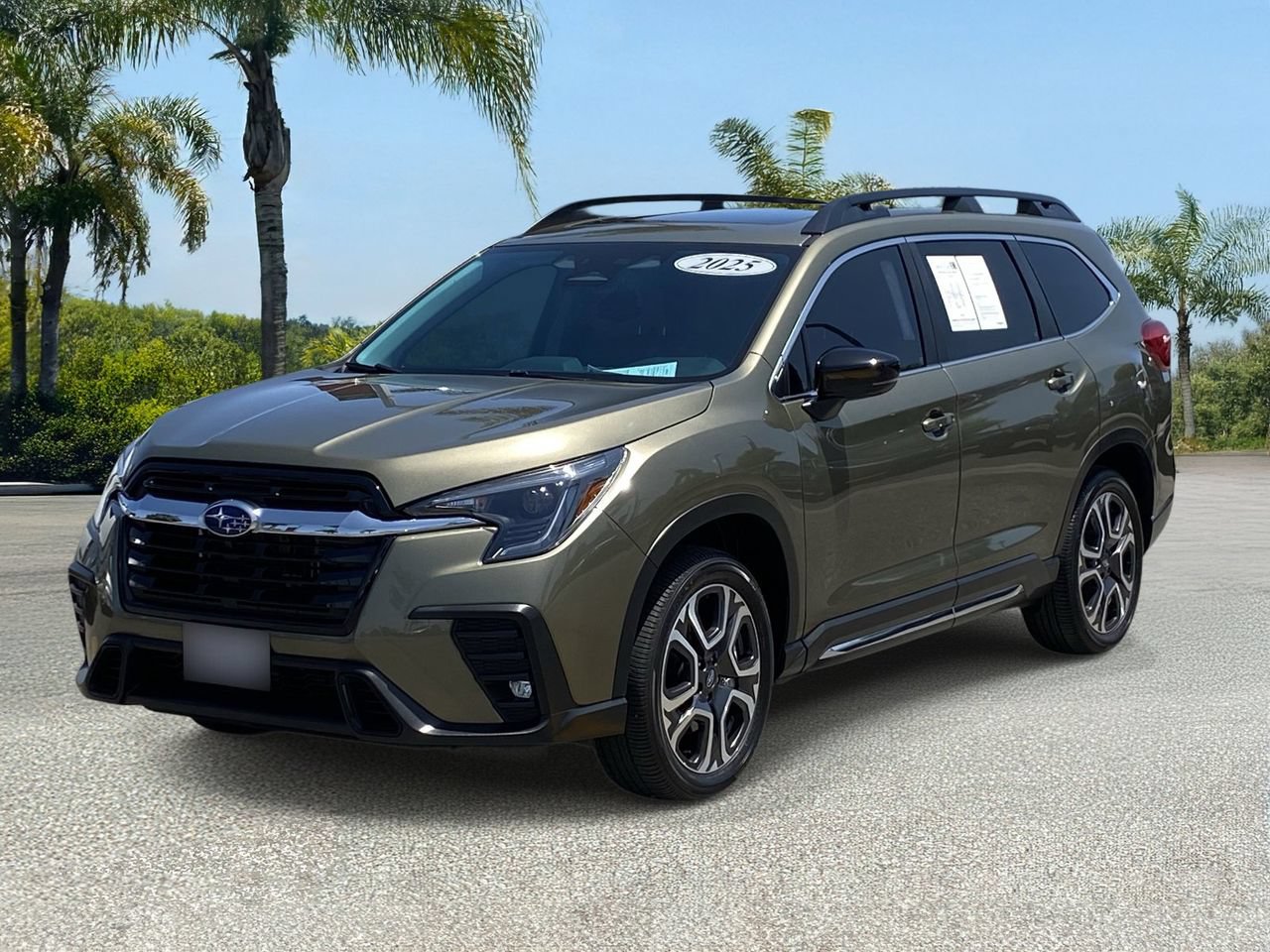 Used 2025 Subaru Ascent Limited AWD/4WD image 2