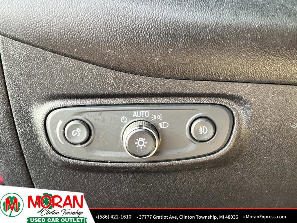 Used 2019 Chevrolet Equinox Premier image 28