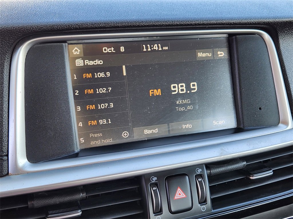 Used 2020 Kia Optima LX image 19