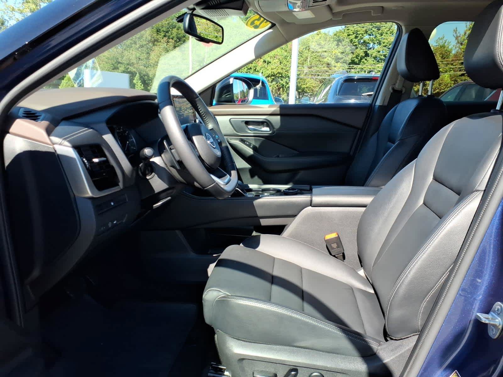 Certified 2023 Nissan Rogue SL AWD/4WD image 11
