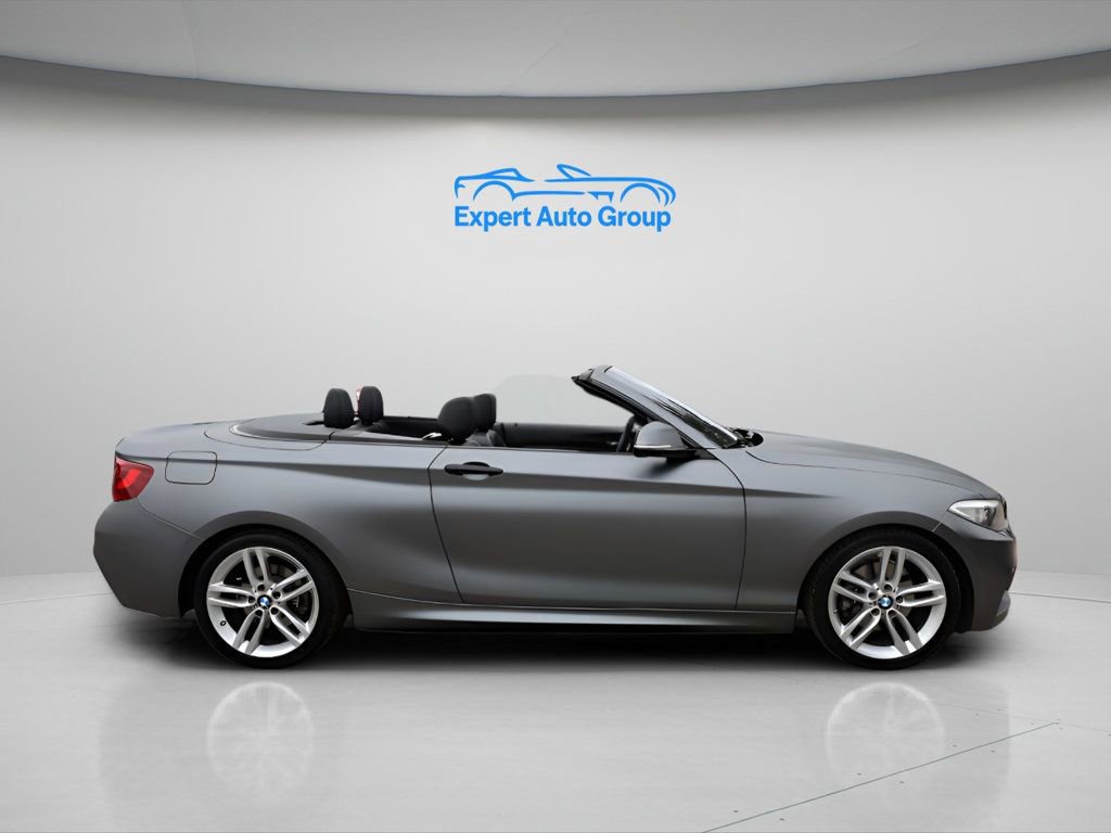 Used 2017 BMW 230i Convertible RWD image 10