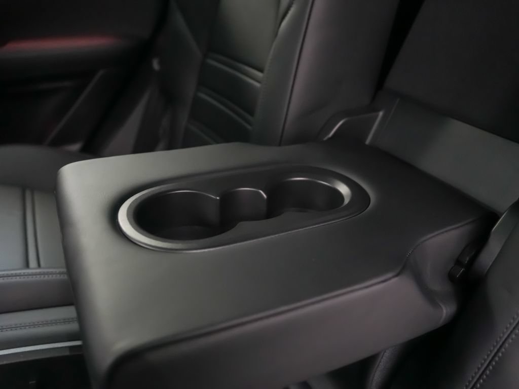 Certified 2026 Porsche Cayenne Turbo GT AWD/4WD image 18