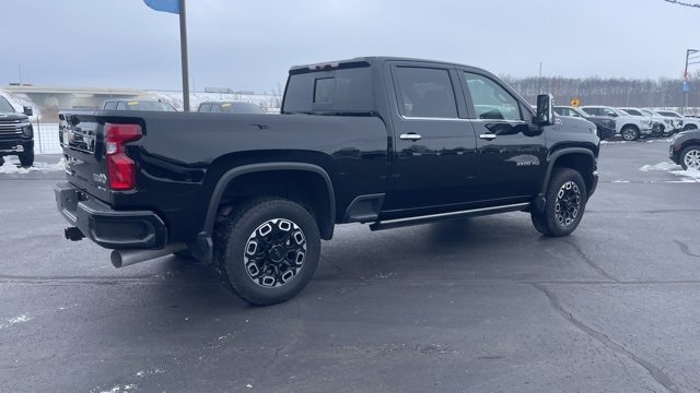 Used 2023 Chevrolet Silverado 3500 High Country image 6