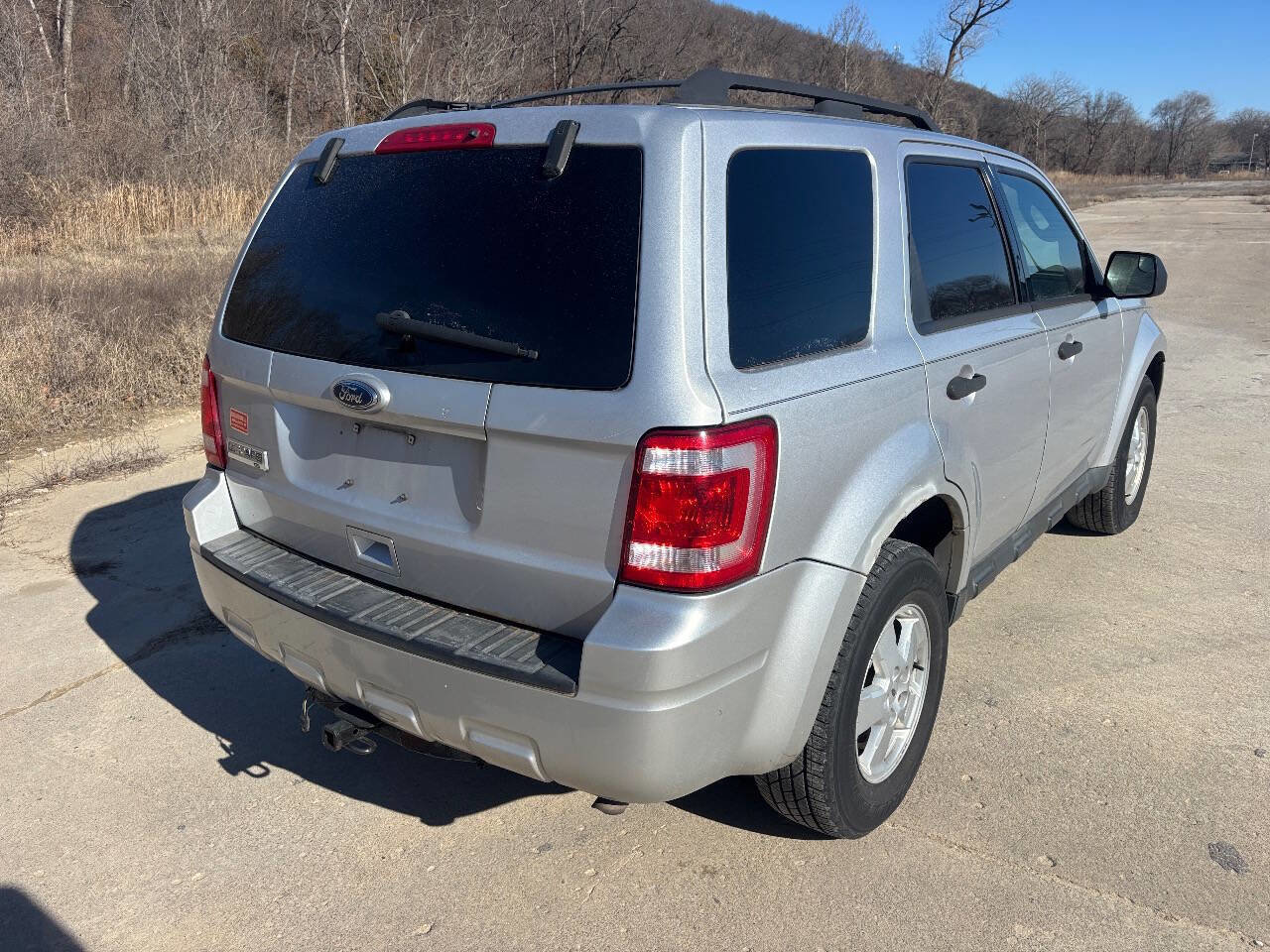 Used 2011 Ford Escape XLT image 6