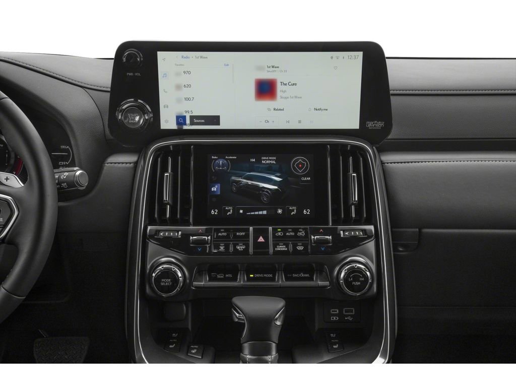 New 2025 Lexus LX 600 4WD w/ Luxury Package image 7