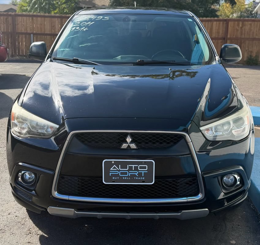 Used 2011 Mitsubishi Outlander Sport SE AWD/4WD image 7