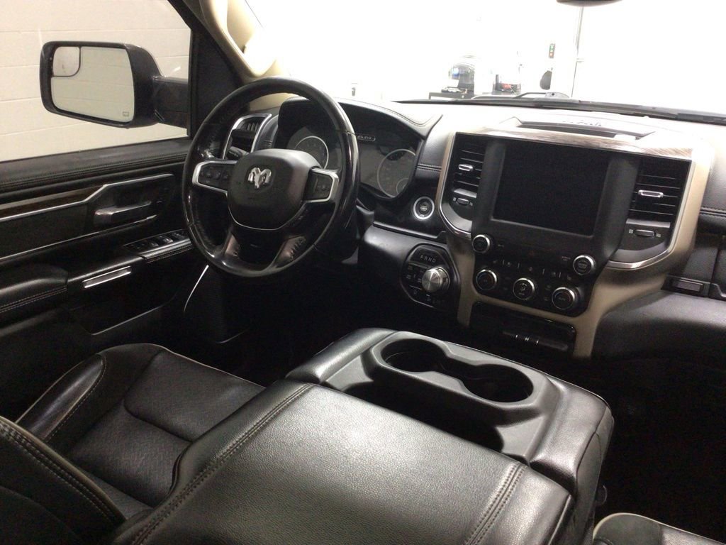 Used 2020 RAM 1500 Laramie w/ Off Road Group image 17