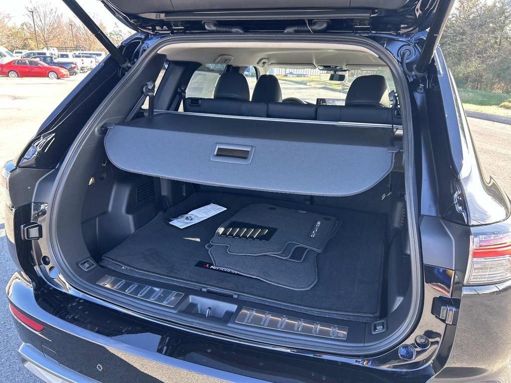 New 2026 Mitsubishi Outlander SE AWD/4WD image 11