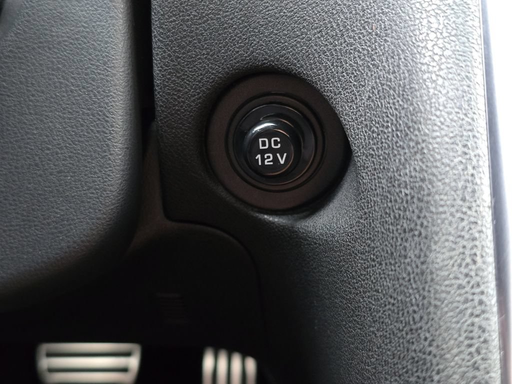 Used 2015 Nissan GT-R Black Edition AWD/4WD image 42