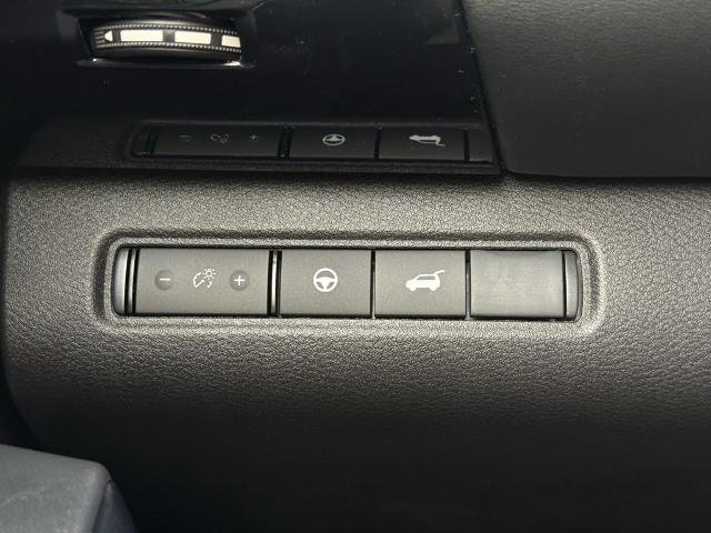 New 2026 Nissan Pathfinder SV image 24