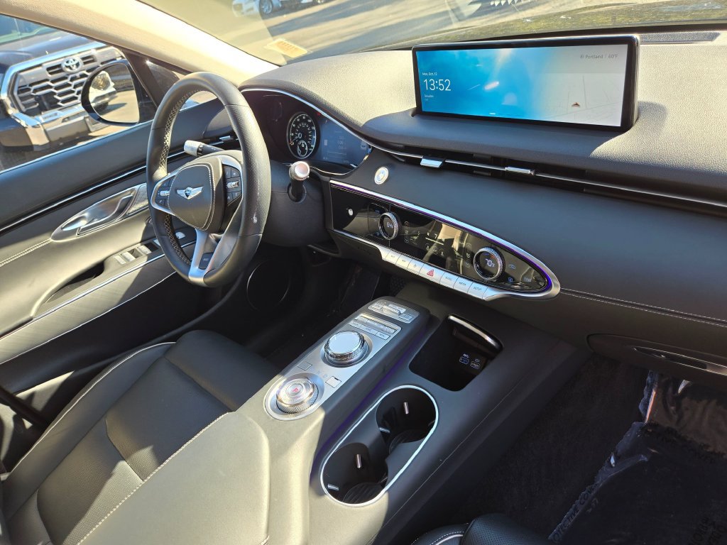 Used 2025 Genesis Electrified GV70 AWD/4WD image 11