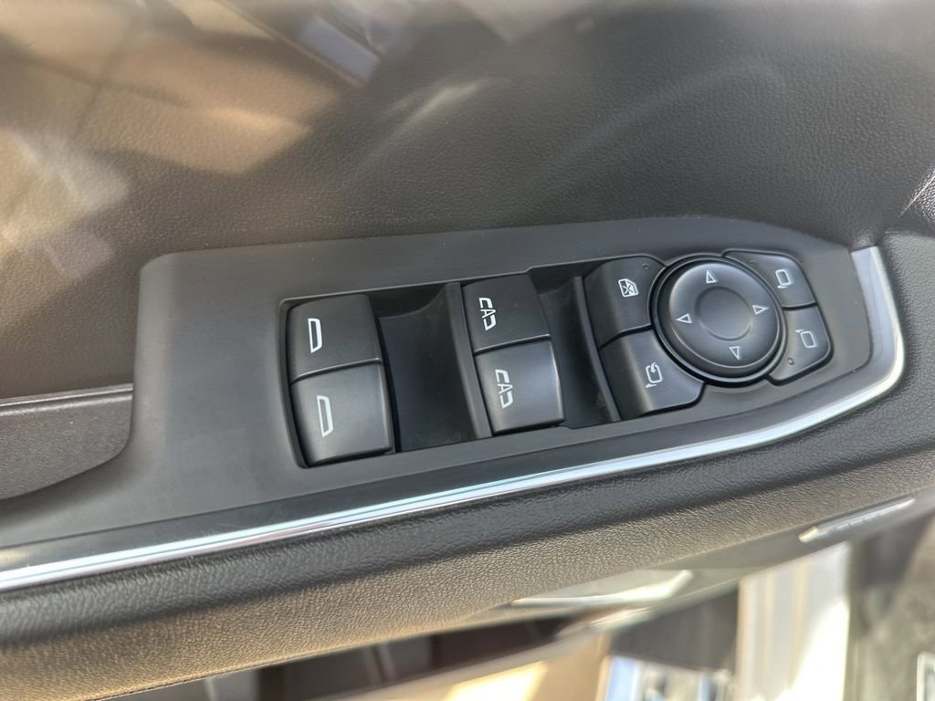 Used 2024 Chevrolet Silverado 1500 LTZ w/ Z71 Off-Road Package image 7