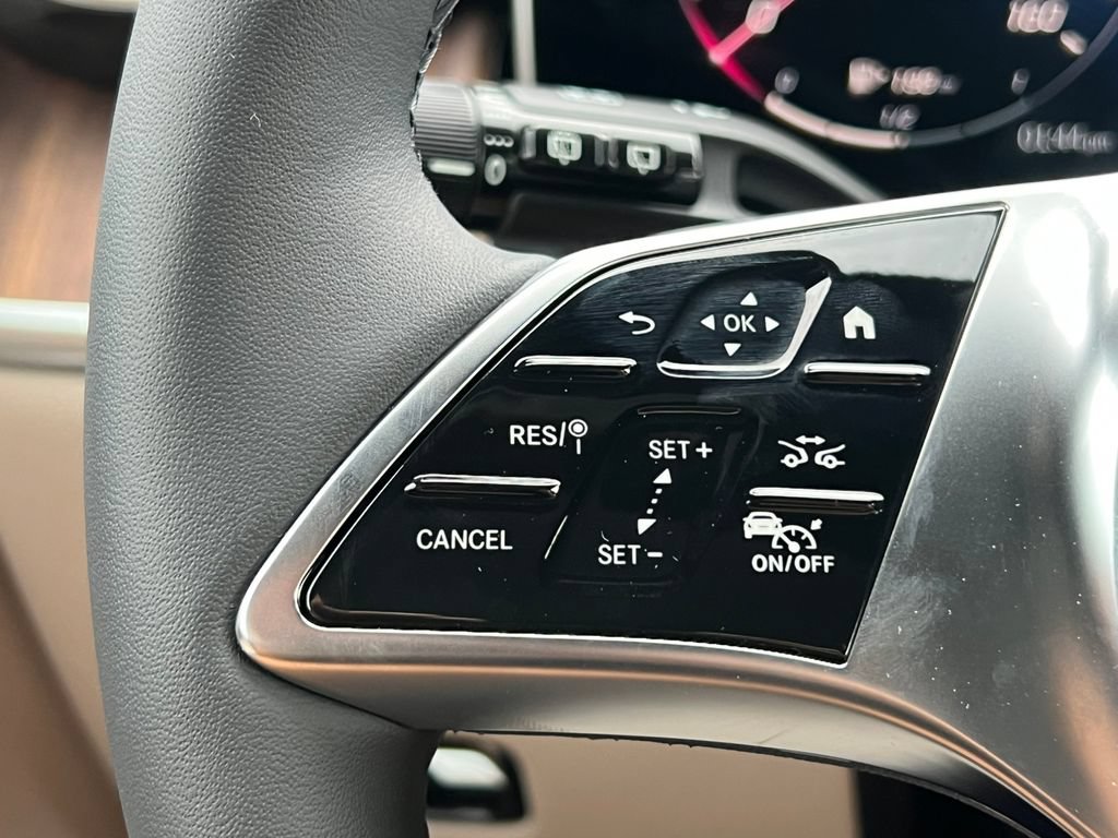 New 2027 Mercedes-Benz GLC 300 4MATIC image 23