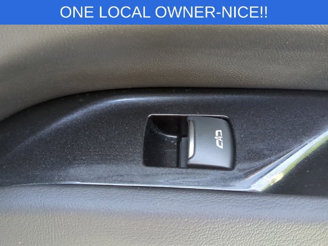 Used 2024 Cadillac Escalade Premium Luxury w/ Performance Package AWD/4WD image 39