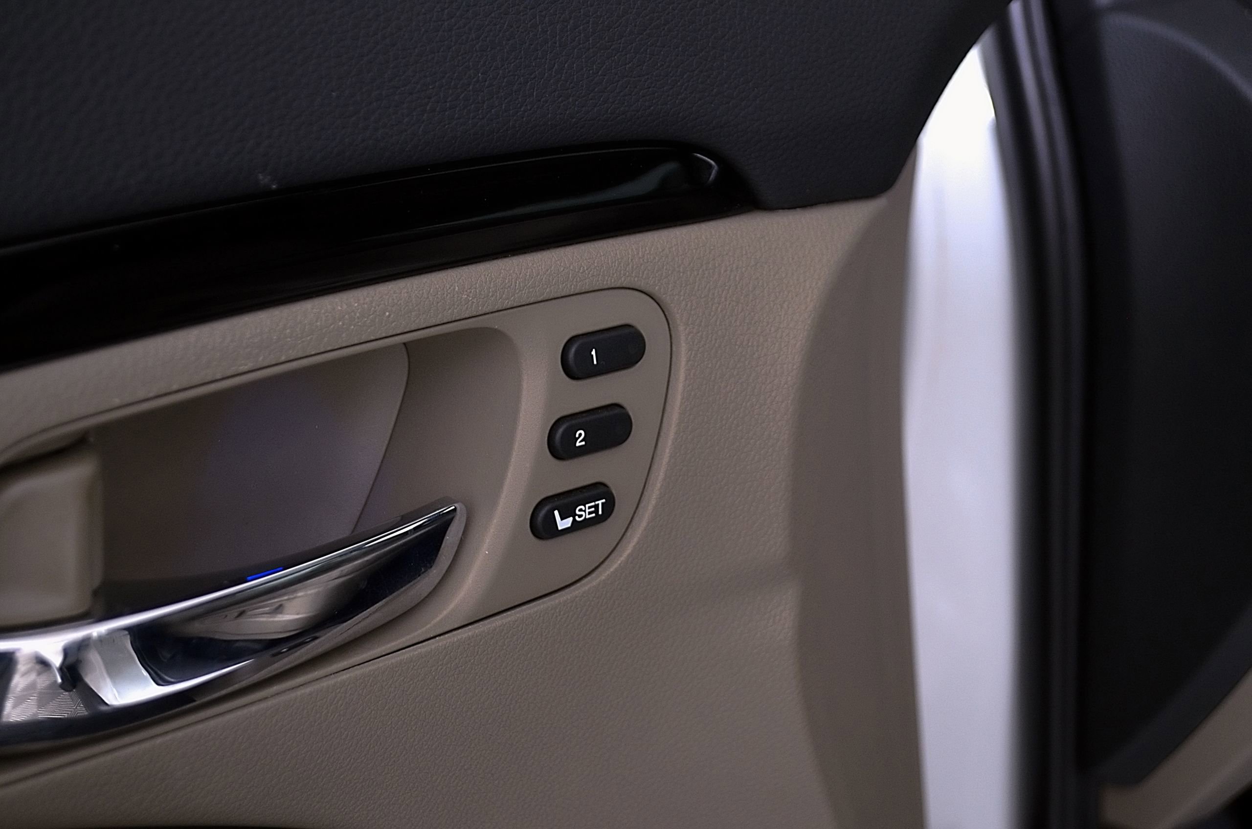 Used 2020 Honda Pilot Touring image 22