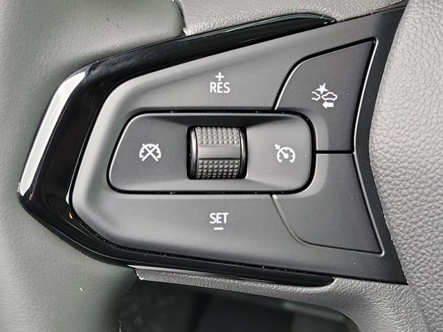 New 2027 Chevrolet Bolt RS w/ Technology Package FWD image 8
