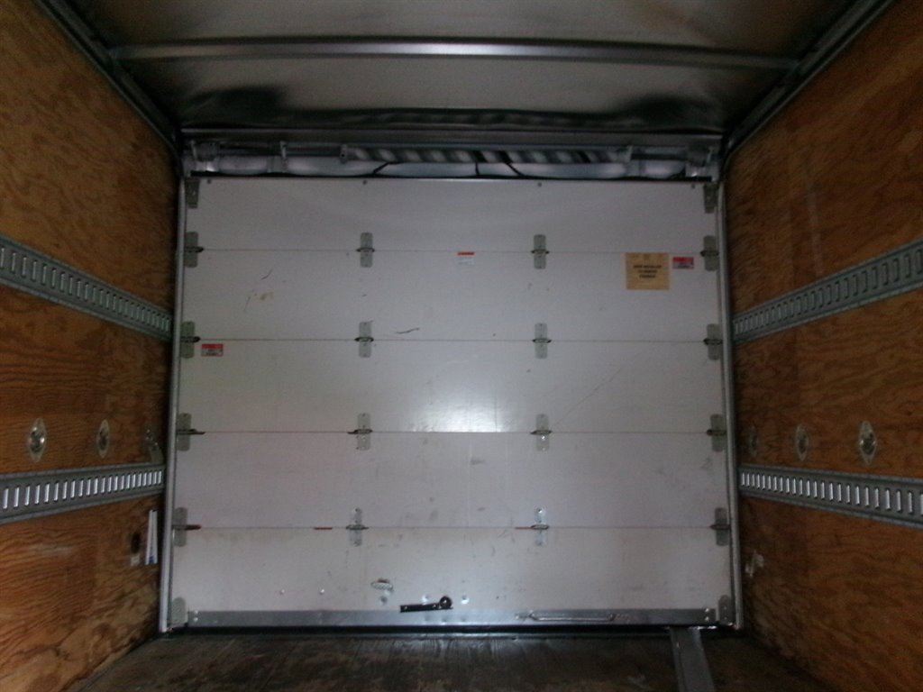 Used 2017 Ford E-350 and Econoline 350 Super Duty RWD image 36