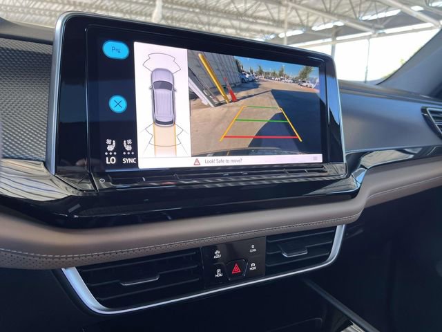 New 2026 Volkswagen Atlas Cross Sport SEL R-Line image 17