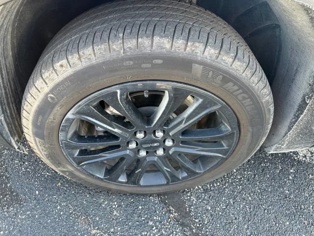 Used 2023 GMC Acadia SLT w/ Elevation Edition AWD/4WD image 3