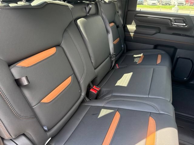 Used 2025 GMC Sierra 2500 AT4 w/ Max Trailering Package AWD/4WD image 18