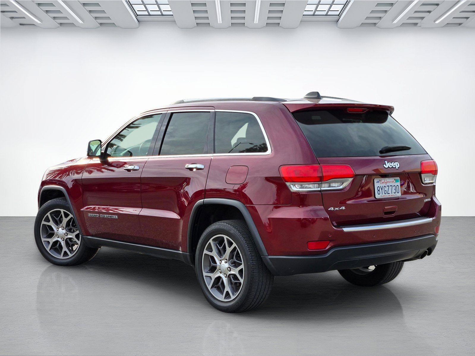 Used 2019 Jeep Grand Cherokee Limited AWD/4WD image 7