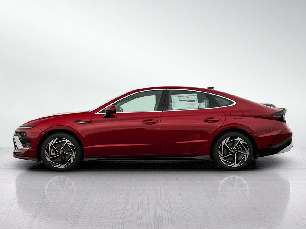 New 2026 Hyundai Sonata SEL FWD image 4