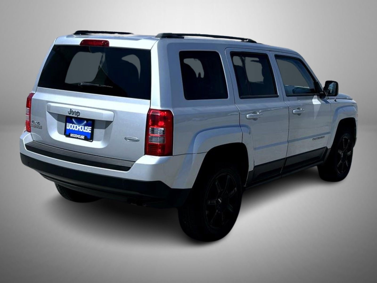 Used 2013 Jeep Patriot Latitude AWD/4WD image 5