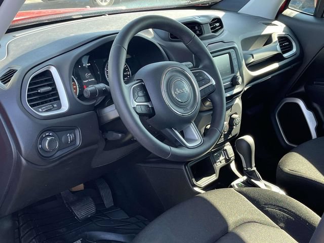 Used 2020 Jeep Renegade Sport FWD image 12