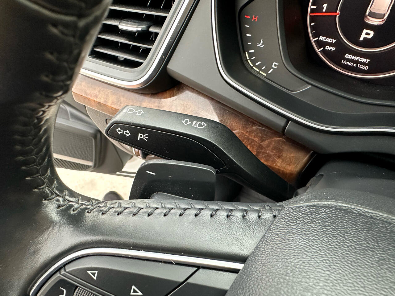 Used 2018 Audi Q5 2.0T Premium Plus w/ Premium Plus Package image 43