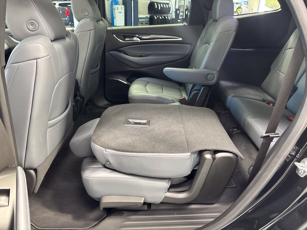 Used 2023 Buick Enclave Essence w/ Experience Buick Package AWD/4WD image 36