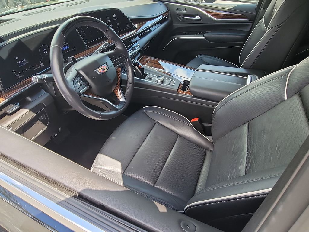 Certified 2022 Cadillac Escalade Premium Luxury image 10