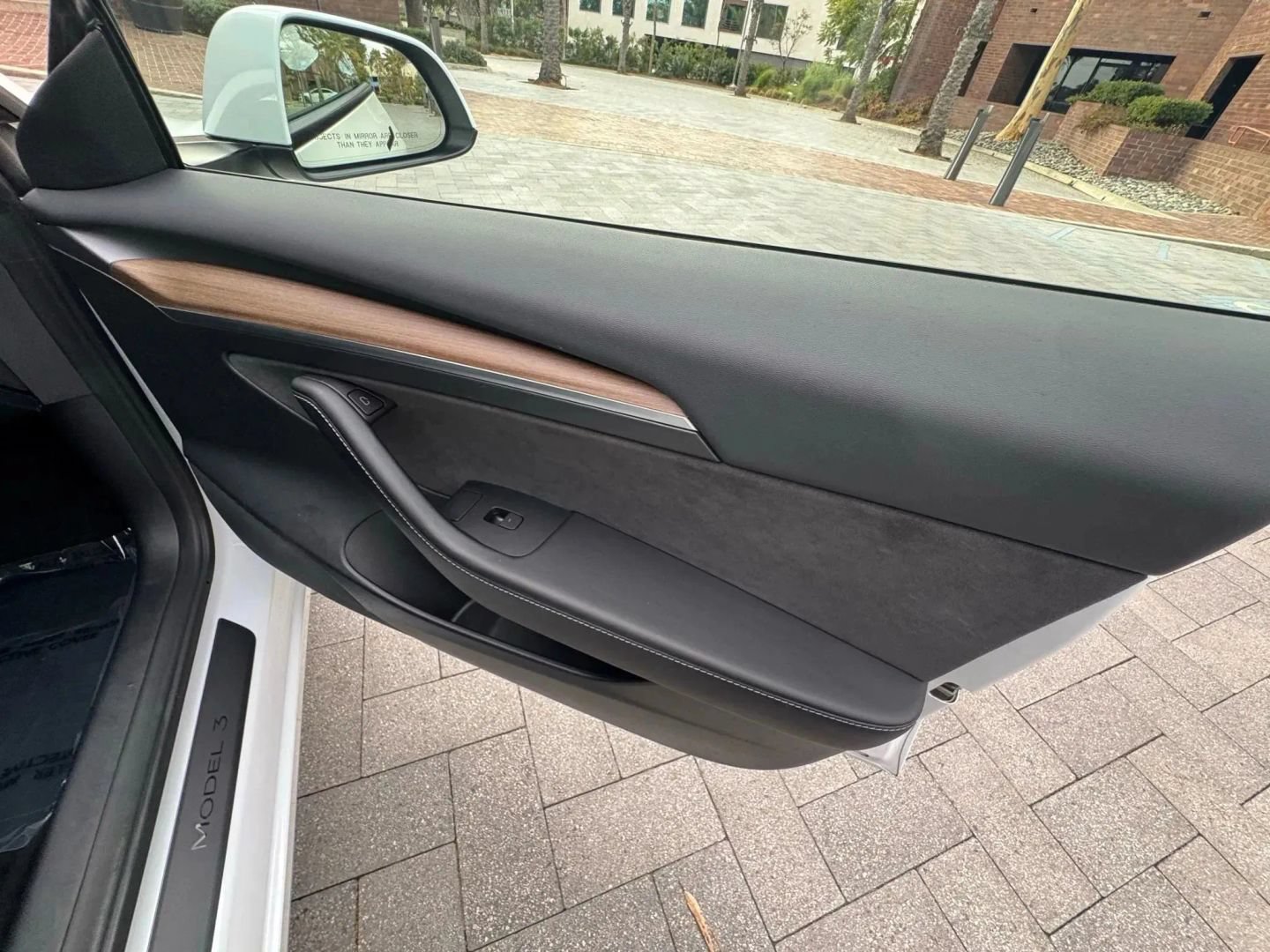 Used 2023 Tesla Model 3 Standard Range RWD image 31