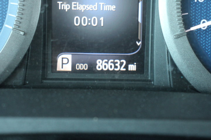 Used 2020 Toyota Sienna L FWD image 24