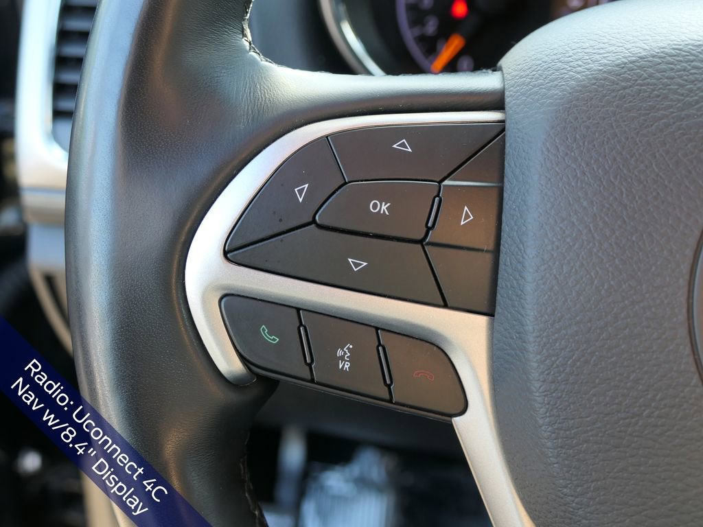 Used 2021 Jeep Grand Cherokee Laredo X image 15